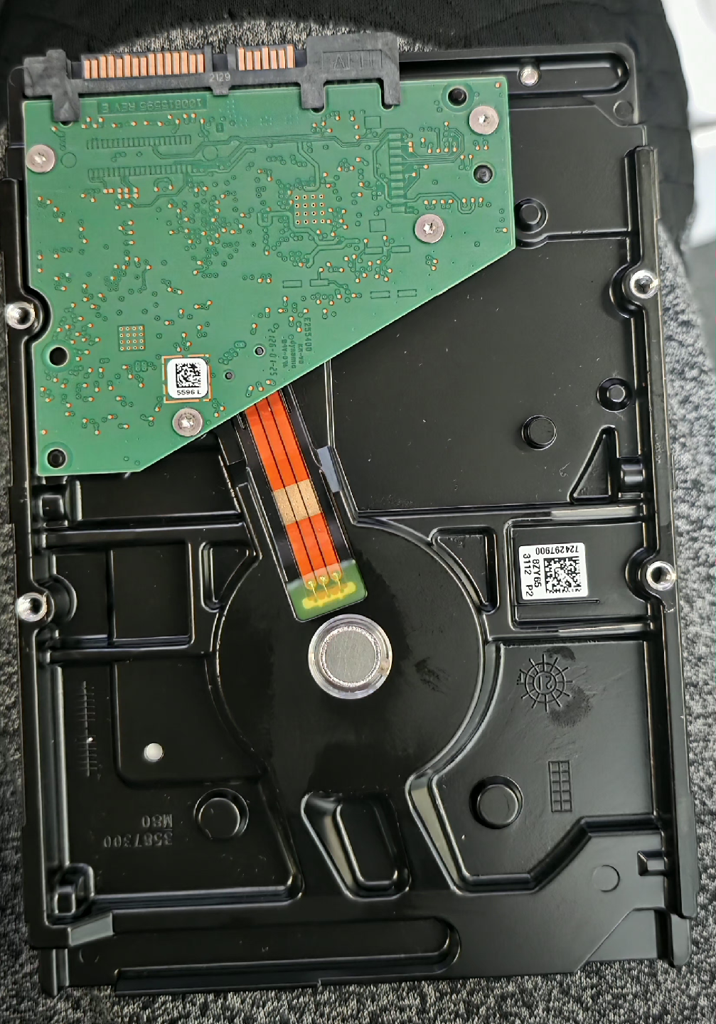 Seagate SkyHawk Lite ST2000VX007 Surveillance Hard Drive 2TB - photo 2