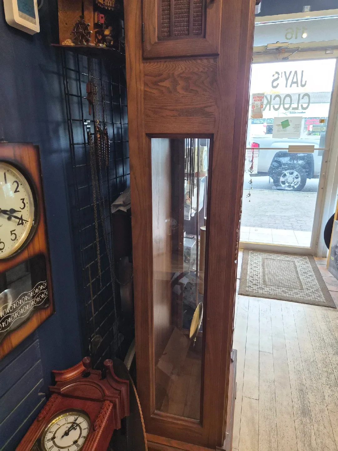 Ridgeway Grandfather Clock image indicator(4)