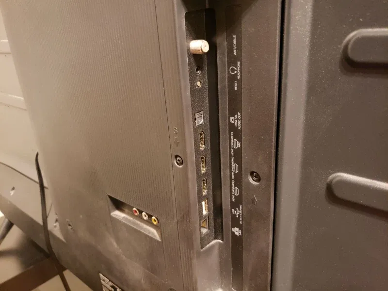 Hisense Roku TV image indicator(5)