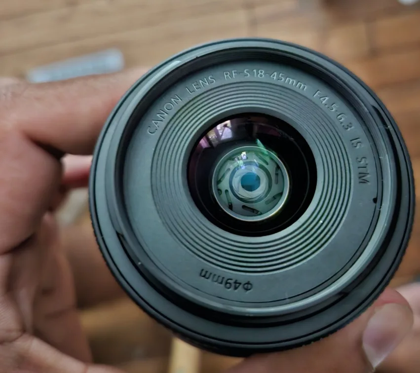 Canon RF-S 18-45mm F4.5-6.3 IS STM Lens  2 lenses with bag image indicator(3)