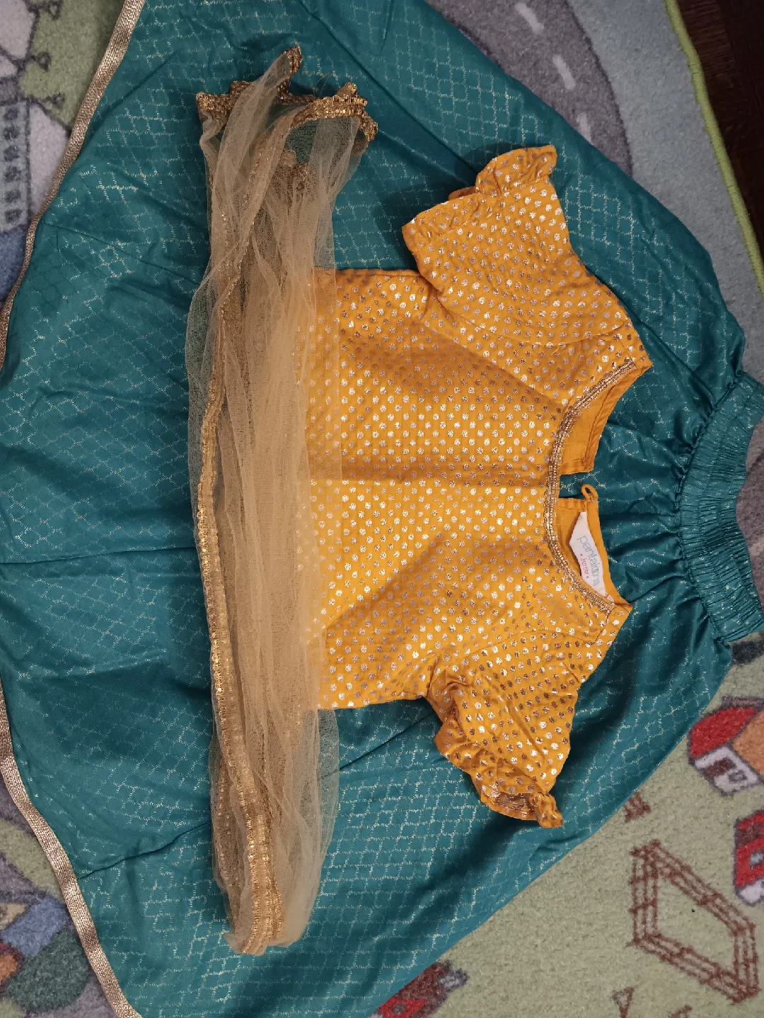 Lengha Choli set with dupatta thumbnail