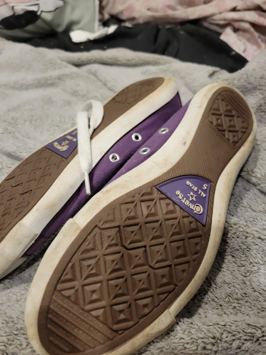 Converse All Star Purple Sneakers - Size 5 image indicator(2)