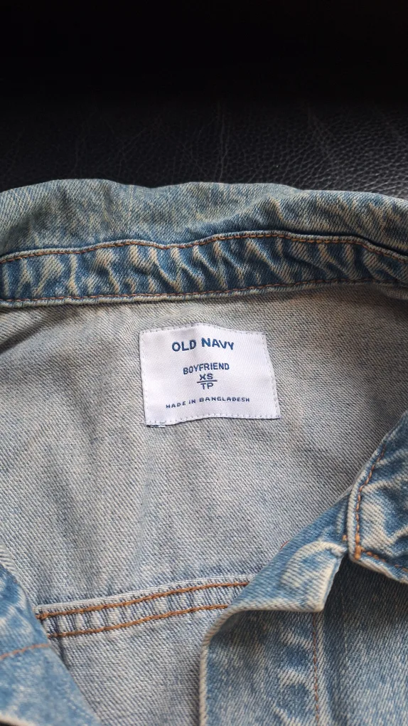 Old Navy Boyfriend Denim Jacket - XS image indicator(2)