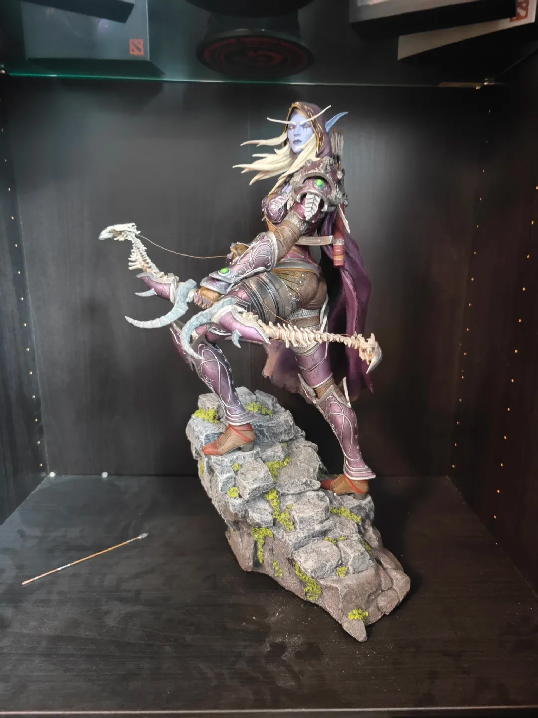 World of Warcraft Illidan, Sylvanas, Grommash Statues image indicator(3)