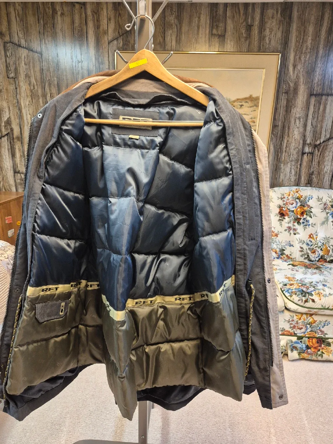 RFT Men's Jacket, Size XL image indicator(2)