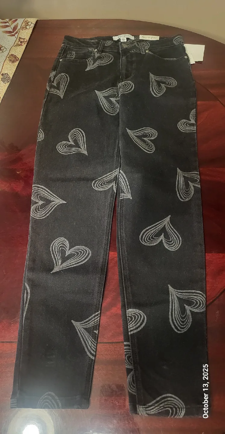 Early Christmas shopping! youth jeans...size 14 image indicator(5)