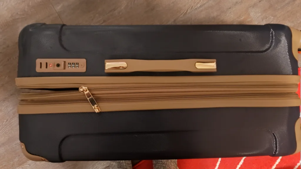 London Fog Northbridge Hardside Spinner Luggage image indicator(7)