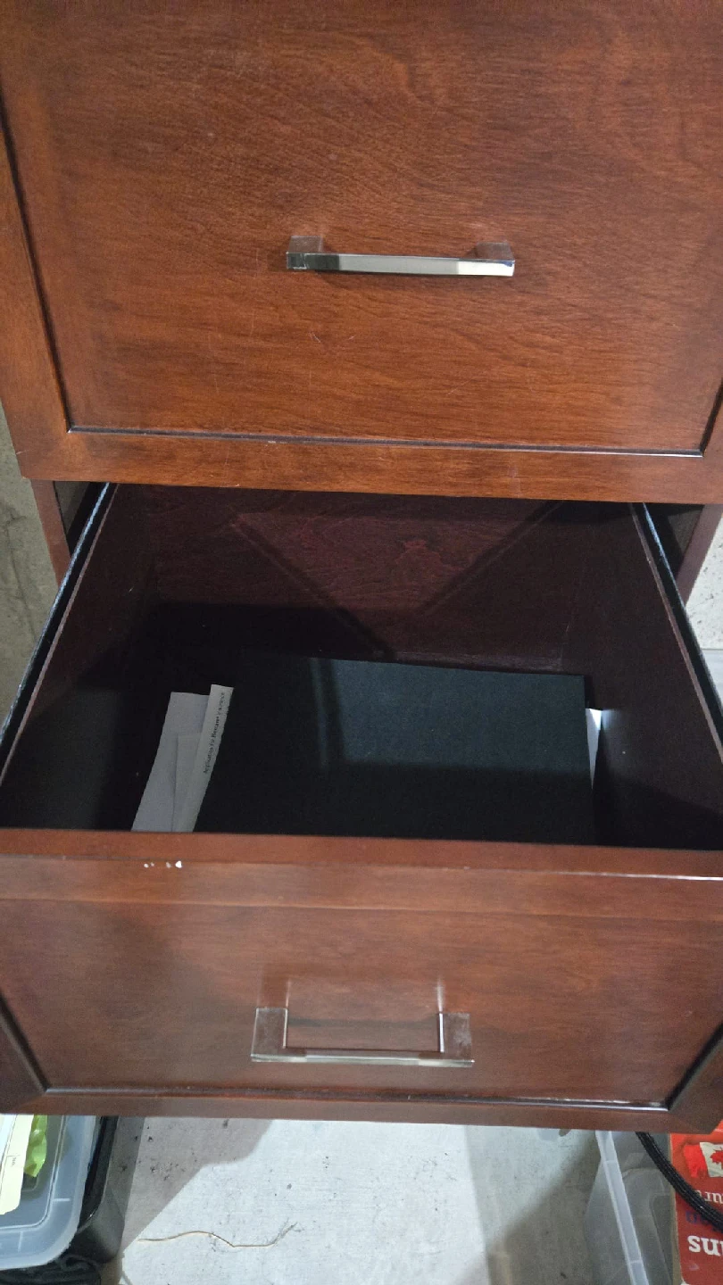 Wood Filing Cabinet - 4 Drawers - photo 2