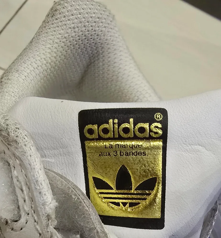 Adidas Superstar Shell Toes Kids Sneakers! - White - Size 9 image indicator(5)