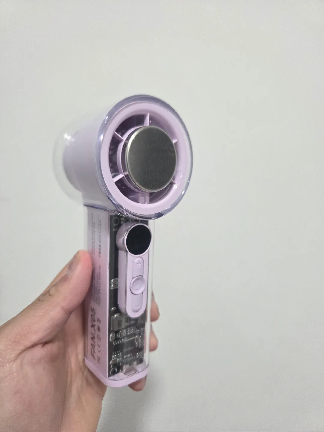 FAN.X05 Portable Mini Fan with Ice Compression Refrigeration