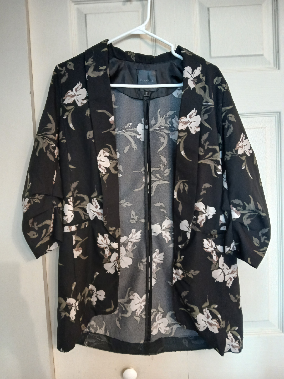 Dynamite floral black open blazer, size small (S) - photo 5