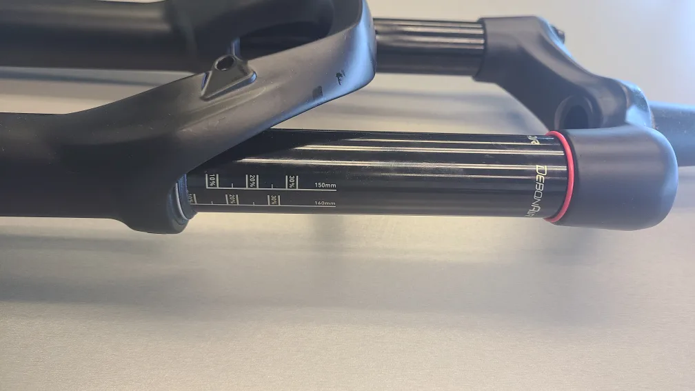 2024 Rock Shox Yari image indicator(3)