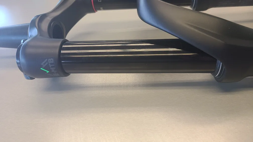 2024 Rock Shox Yari image indicator(4)