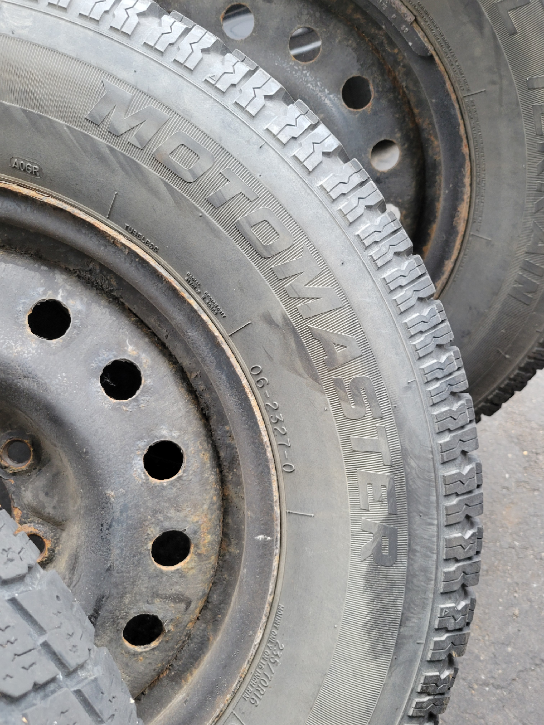 Motomaster Total Terrain 205/70R16 Tires - photo 3