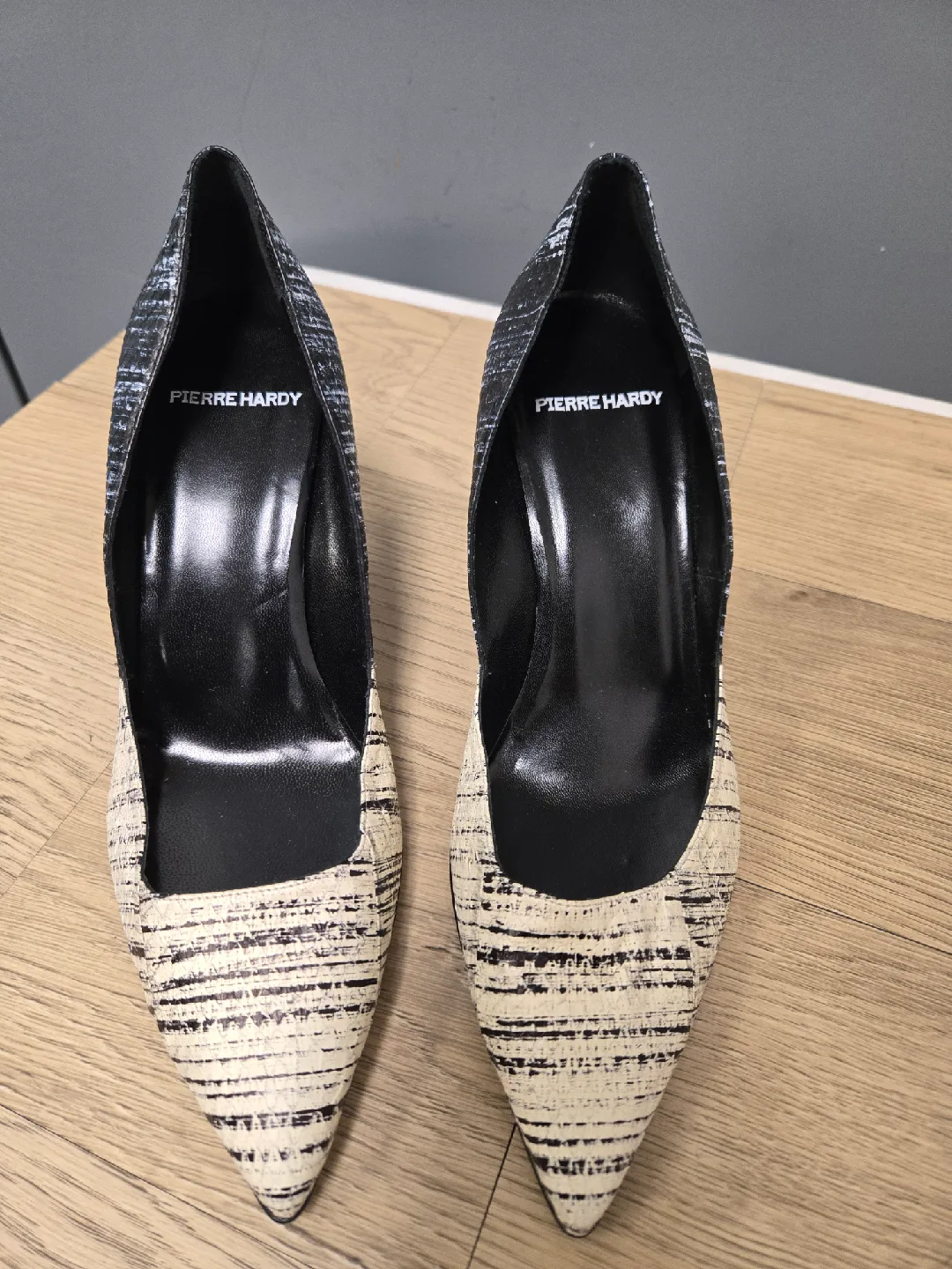 Pierre Hardy Pointed Heels - Size 39.5
