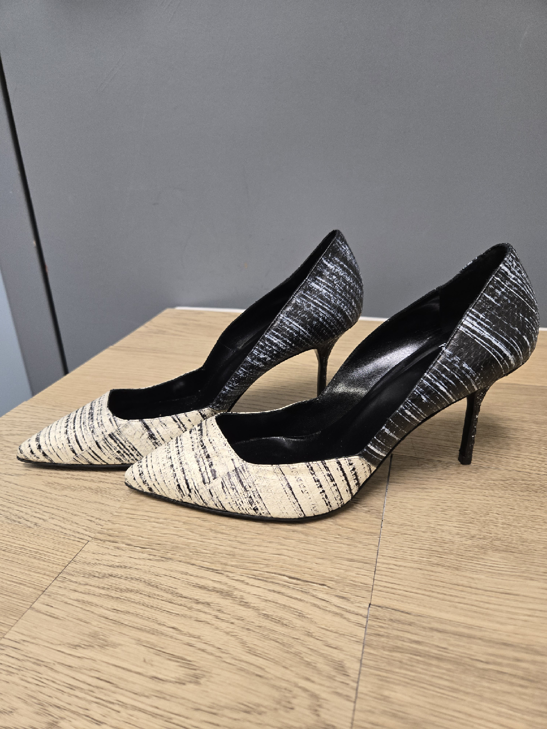 Pierre Hardy Pointed Heels - Size 39.5 - photo 3