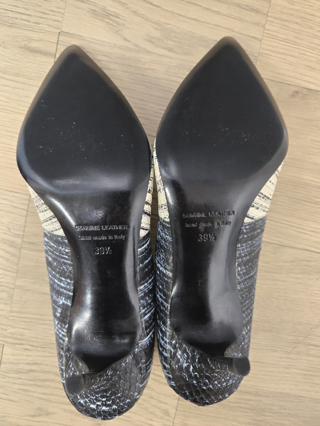 Pierre Hardy Pointed Heels - Size 39.5 - photo 5