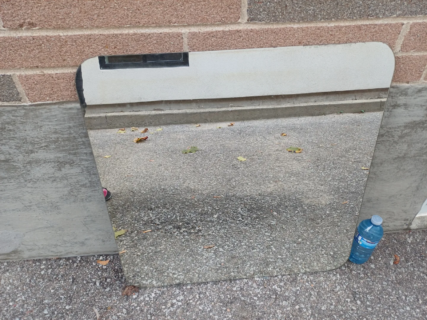 FREE Frameless Mirror with rounded corners image indicator(2)