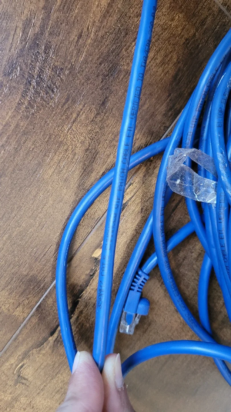 Blue Ethernet Cable around 10m, 350Mhz, CAT 5 RoHS compliant image indicator(2)