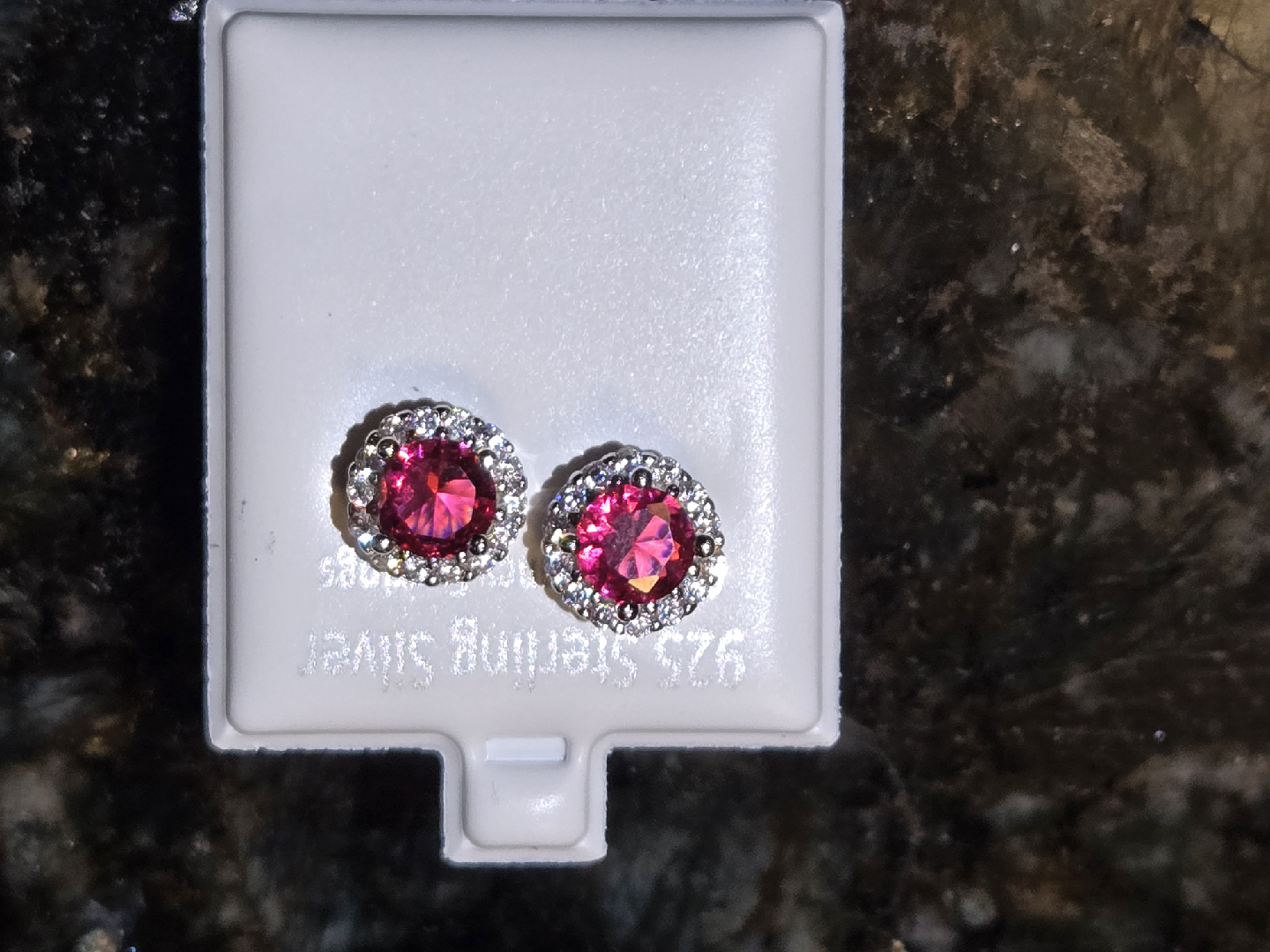 925 Sterling Silver red Stone Earrings