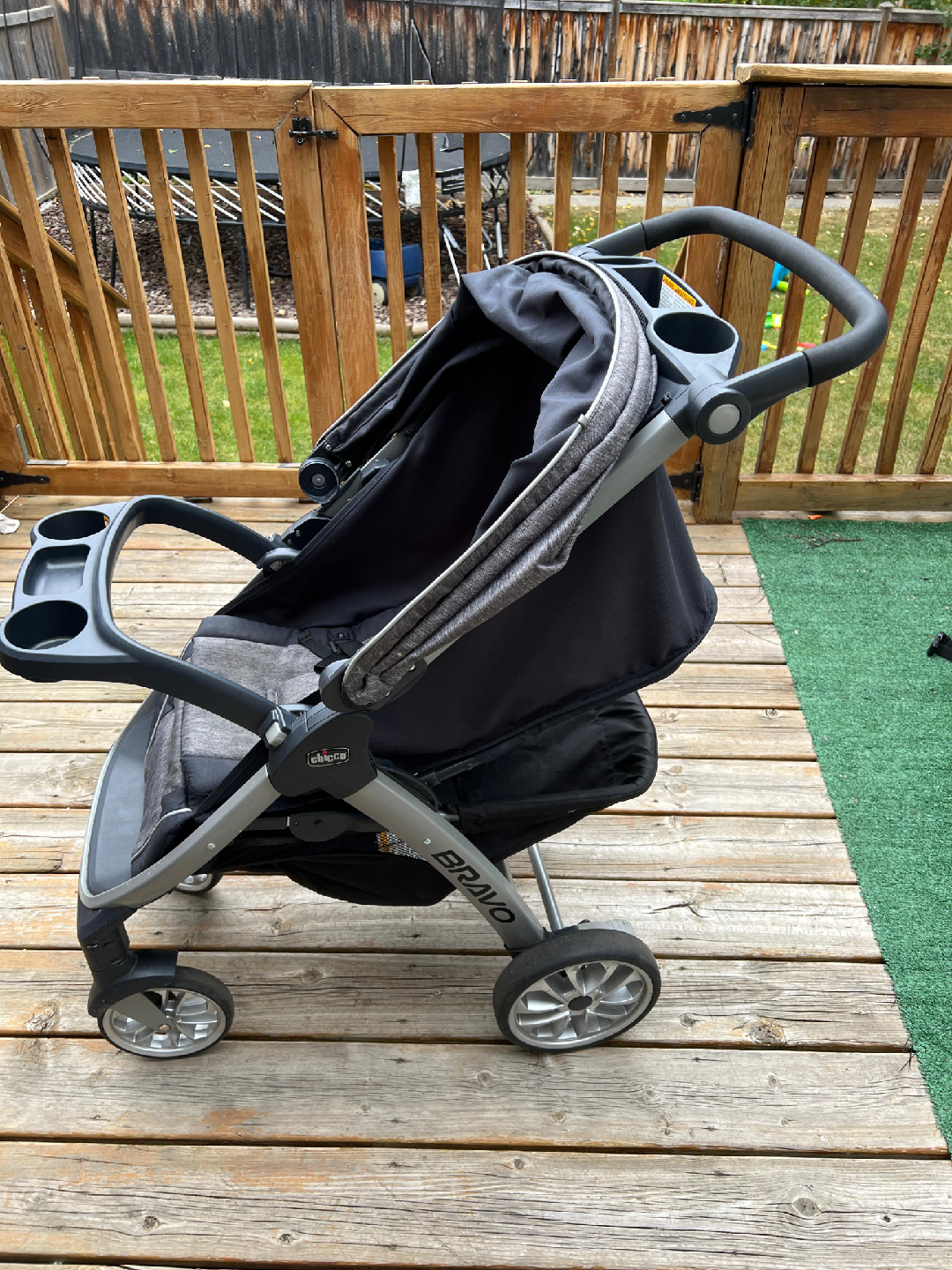 Chicco Bravo Travel System - Stroller & Car Seat - photo 2
