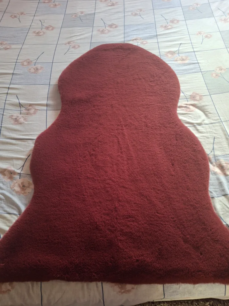 Silhouette Home Accent Rug, 29"x42"