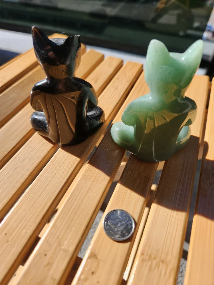 Crystal Cat Figurine - Green Aventurine image indicator(2)