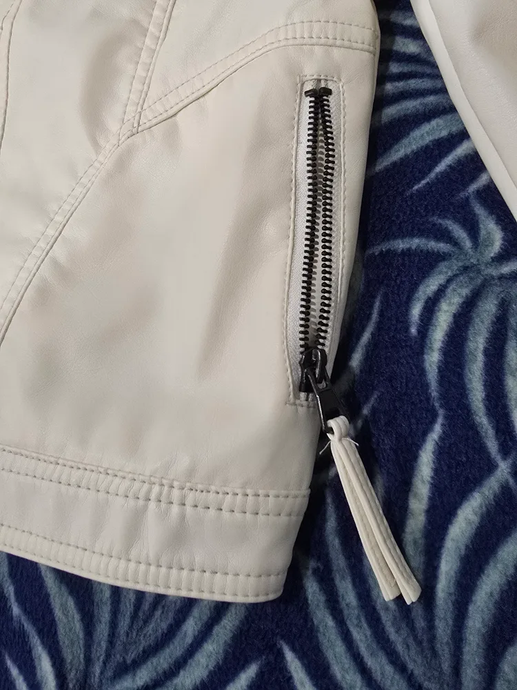 SWS Streetwear Society White Faux Leather Jacket XL image indicator(4)