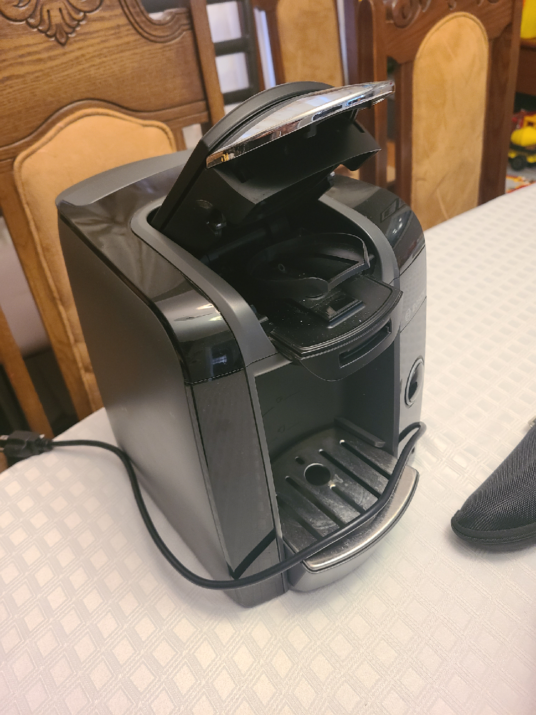Bosch Tassimo Single Serve Coffee Machine - photo 3