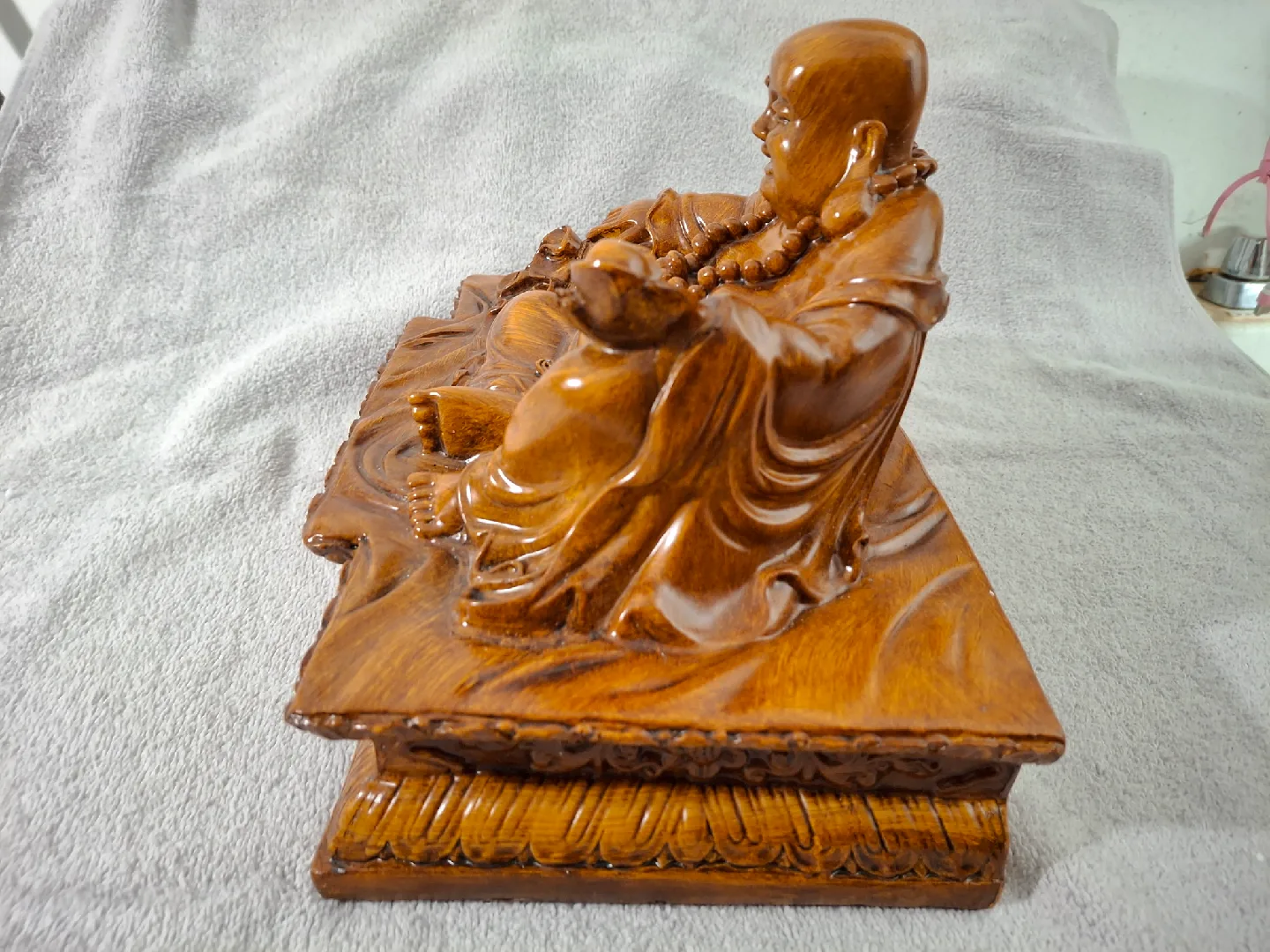 Wooden Buddha Statue image indicator(4)