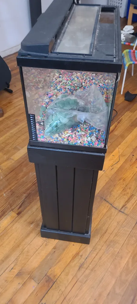 Fish Tank with Stand image indicator(2)