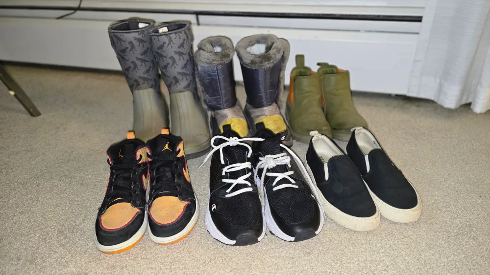 🧡MOVING SALE - Assorted kids' shoes and boots thumbnail