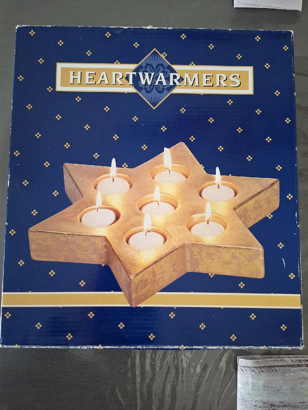 Heartwarmers Gold Star Tealight Holder thumbnail