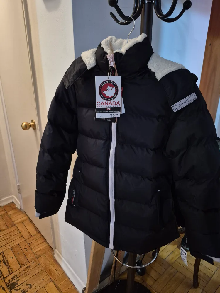 BNWT)Canada Weather Gear Size Small Puffer Jacket thumbnail