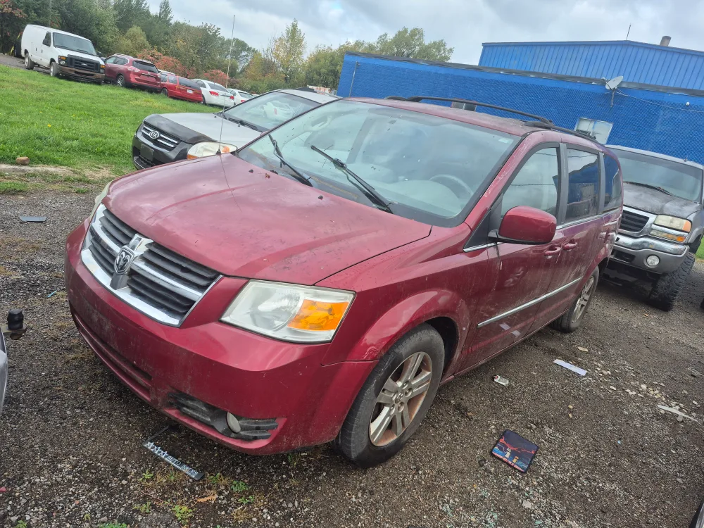 Dodge Grand Caravan - Needs Some TLC image indicator(3)