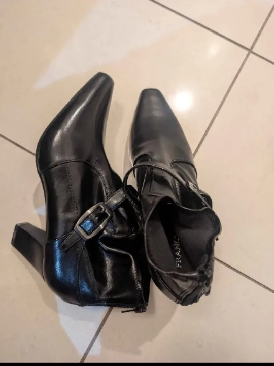 Franco Sarto Black Leather Heeled Boots