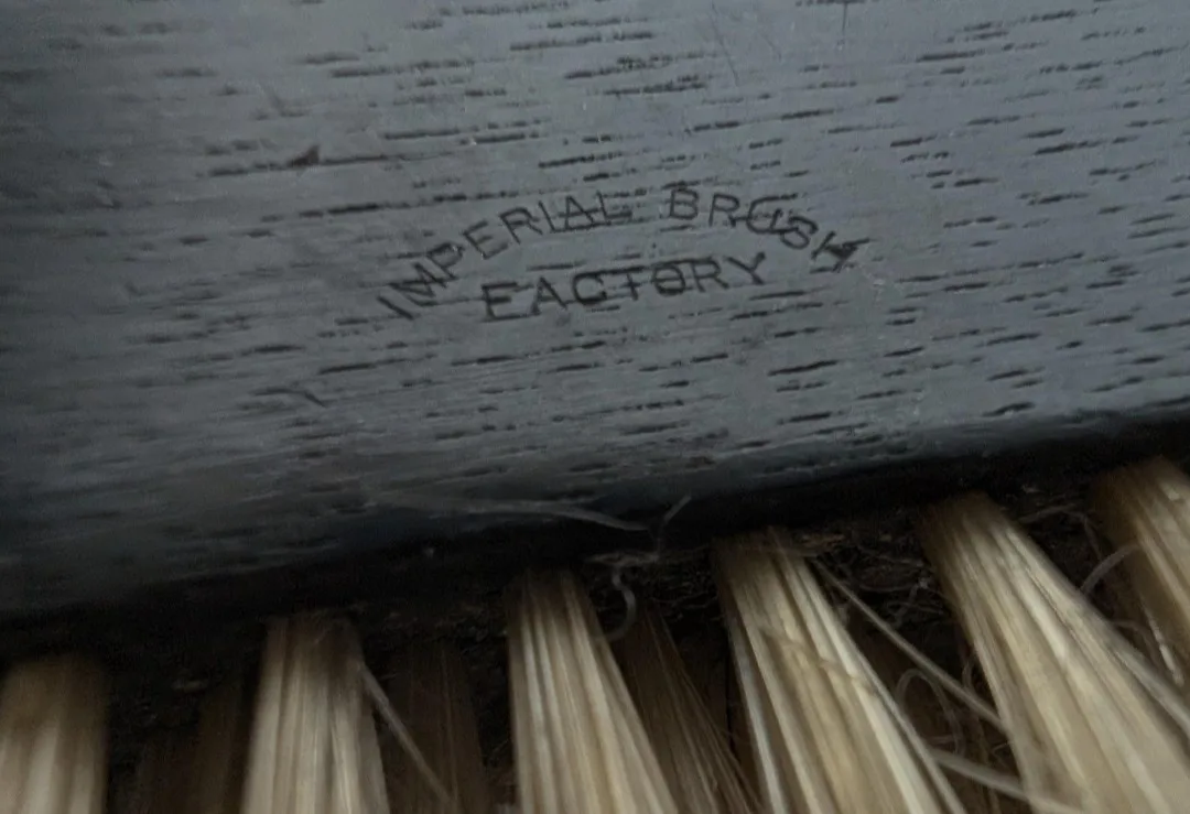 Genuine Ebony Clothes Brush ~ Art Nouveau Sterling Silver Crest image indicator(10)