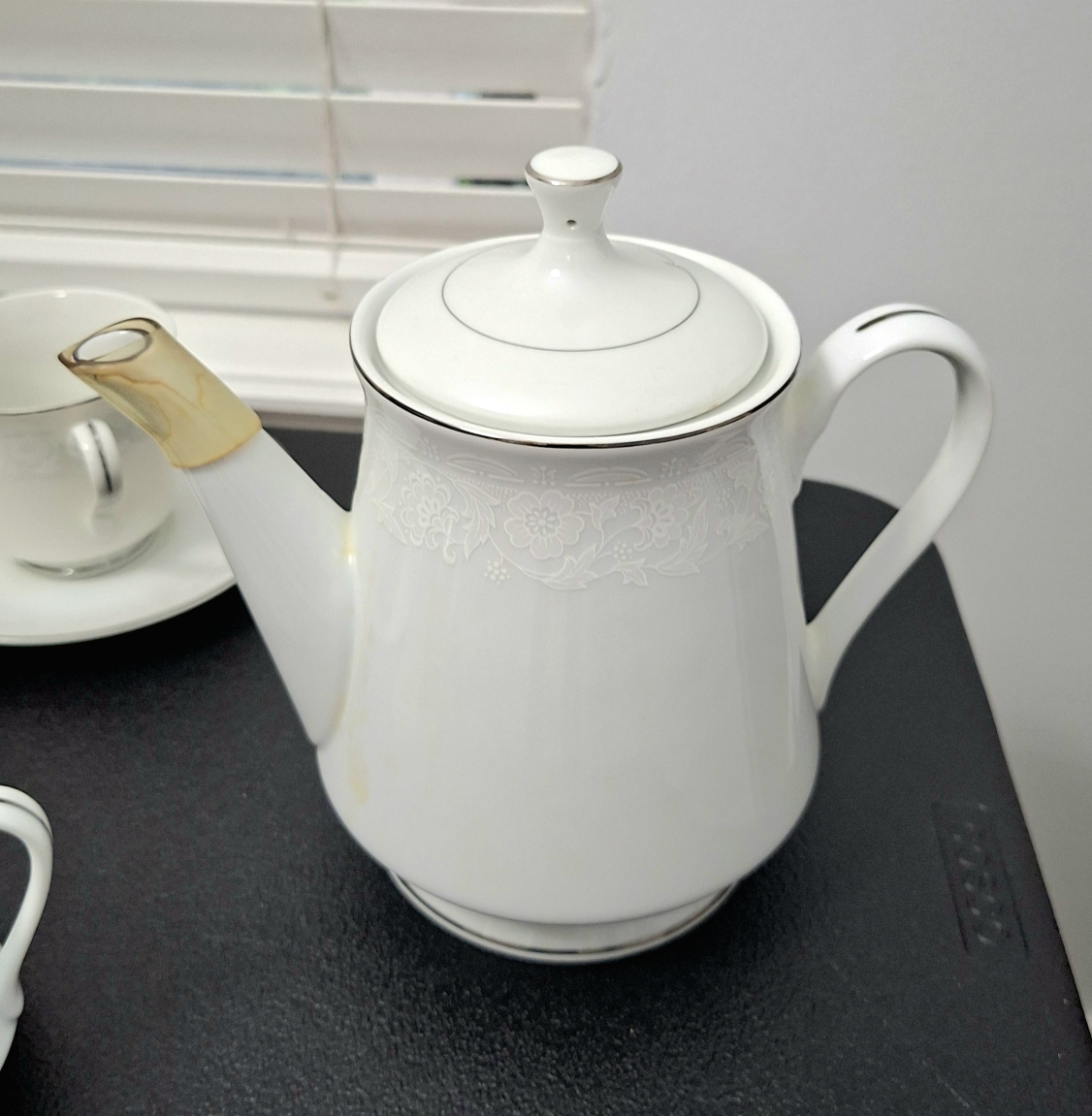 Fine China Tea Set - Mikasa Whole Wheat - photo 2