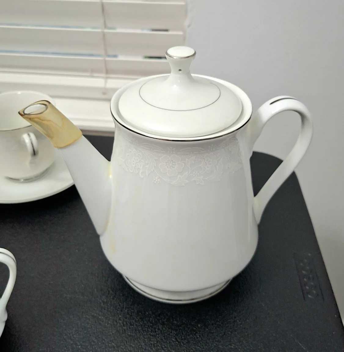 Fine China Tea Set - Mikasa Whole Wheat image indicator(2)