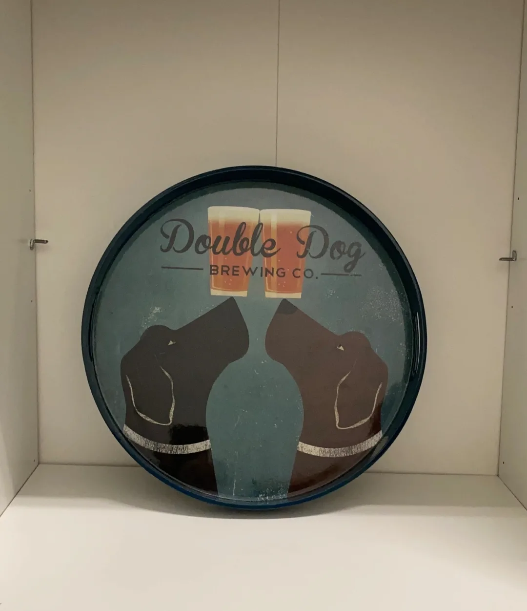 Double Dog Brewing Co. Glasses & Tray image indicator(3)