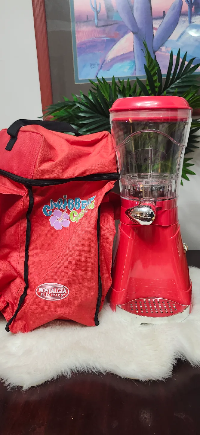 Nostalgia Margarita & Slush Maker with Carry Bag thumbnail
