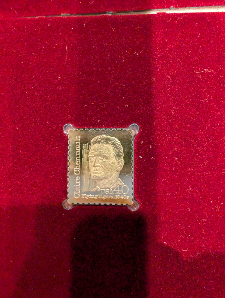 1990 22 KT gold Commemorative Stamp Collection - photo 4
