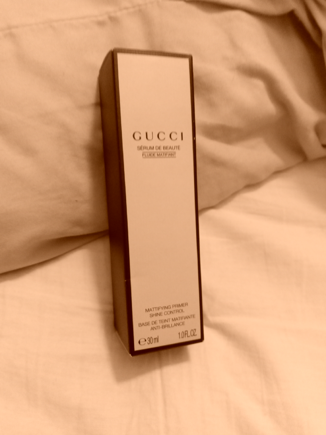 Gucci Sérum de Beauté Fluide Matifiant Primer