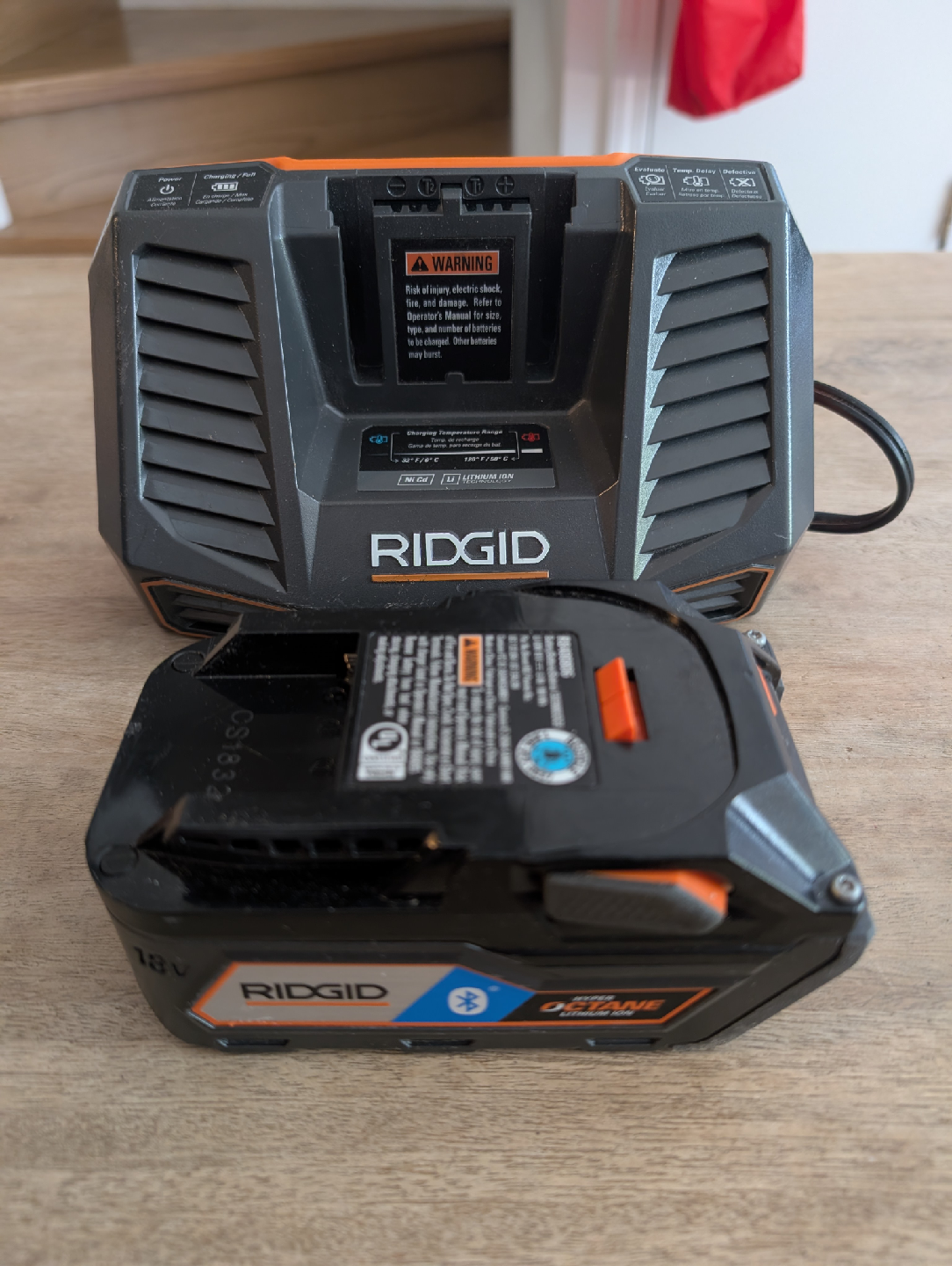 Ridgid Hyper Octane 6Ah Lithium Ion Battery & Charger - photo 2