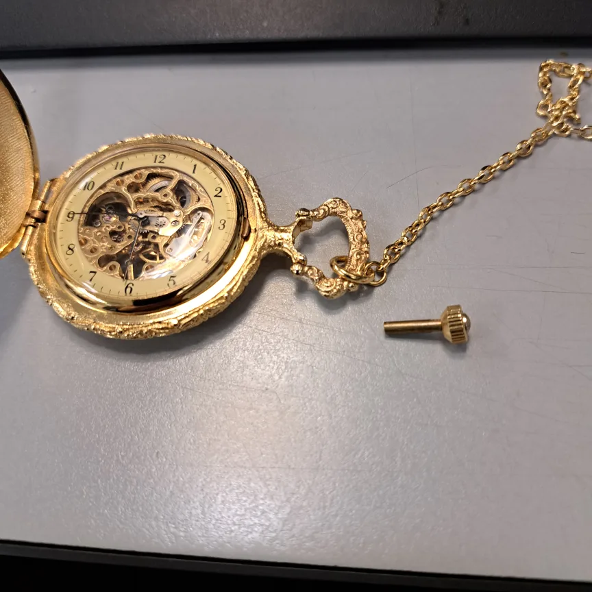 Cloisonne Pocket Watch with Chain image indicator(10)