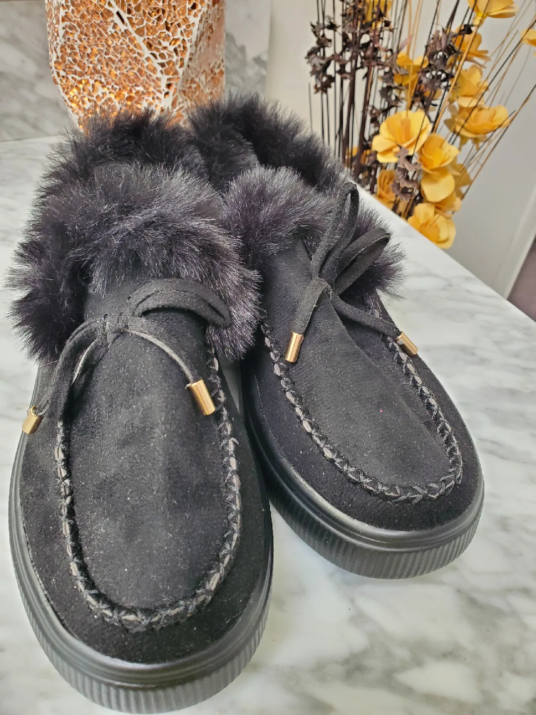 Black Furry Moccasin Slippers - Size 38 image indicator(2)