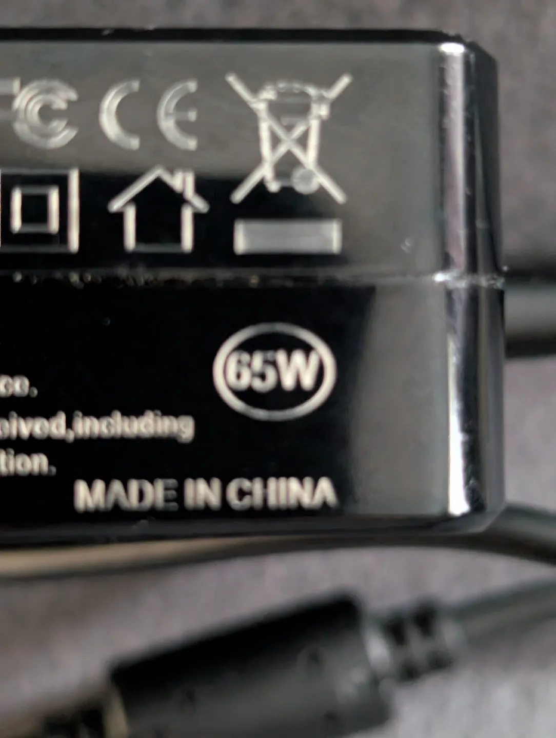 USB-C AC Adapter/Charger (65watts) - 6 feet long image indicator(3)