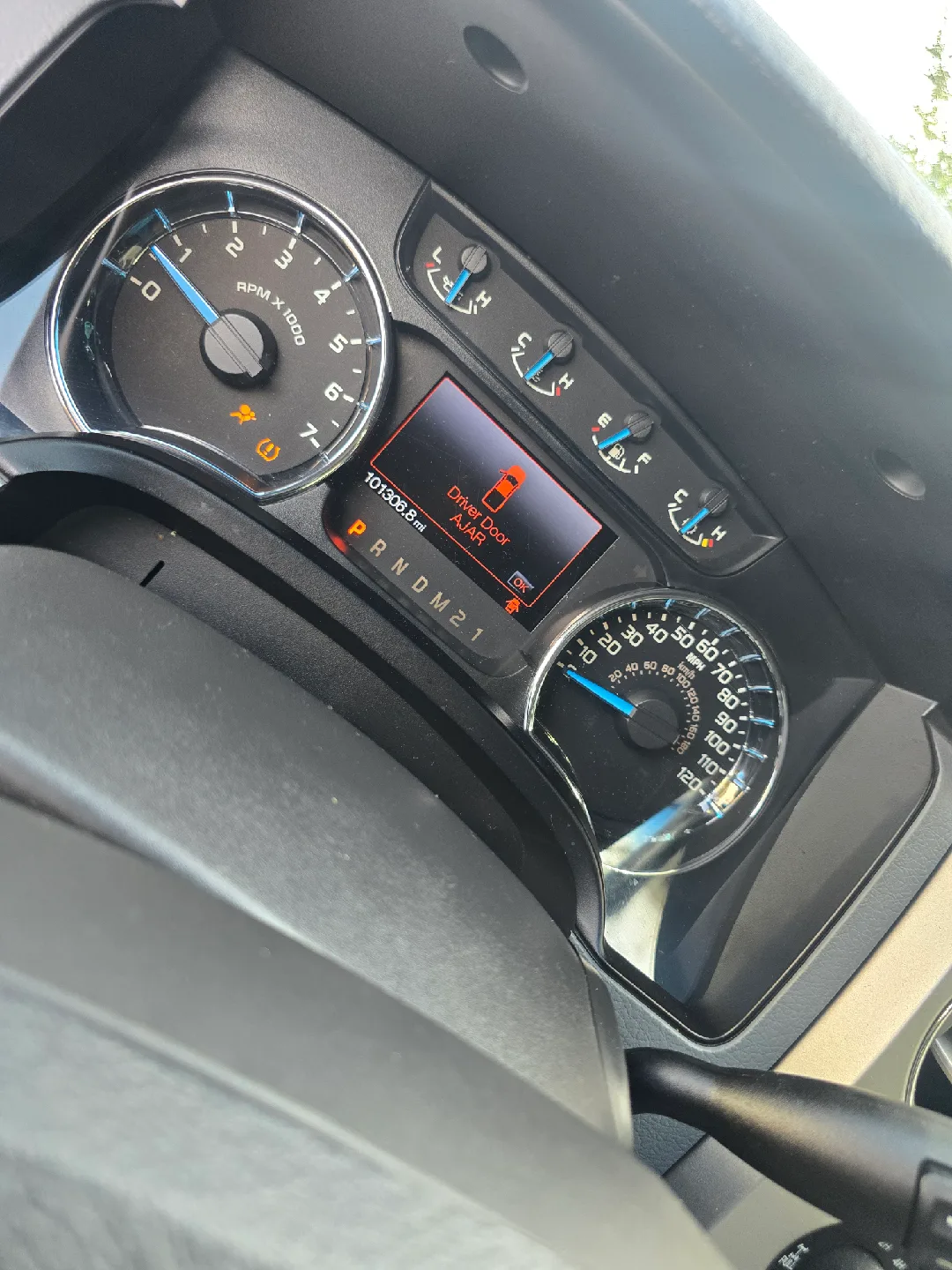 Ford F-150 Blue Truck image indicator(4)