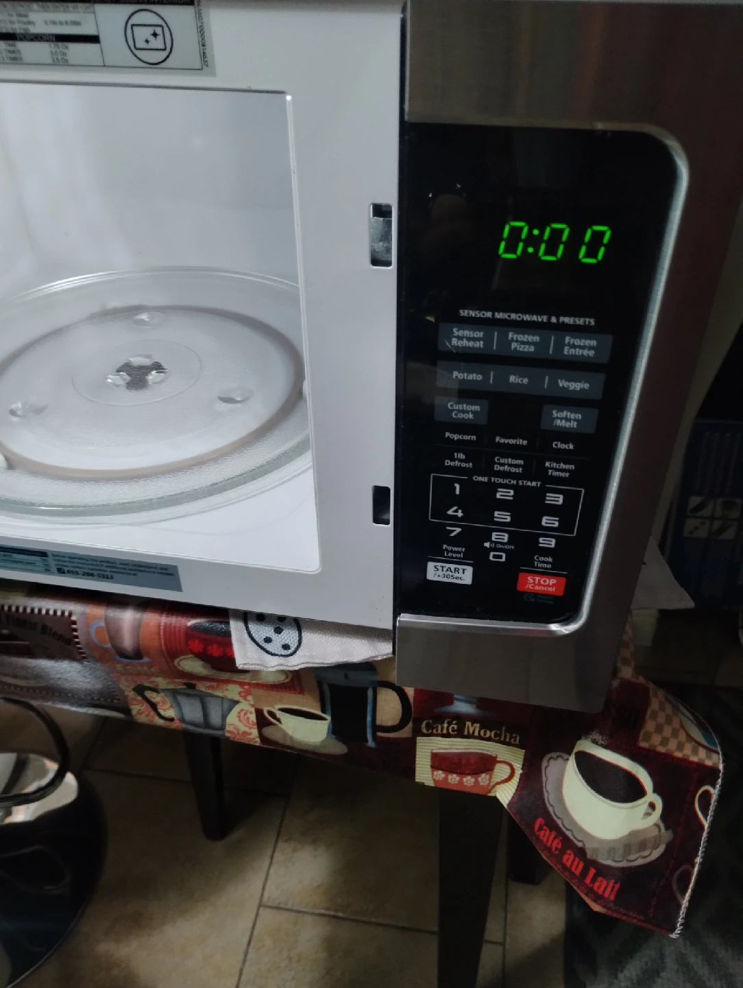 Toshiba Microwave Oven - photo 3