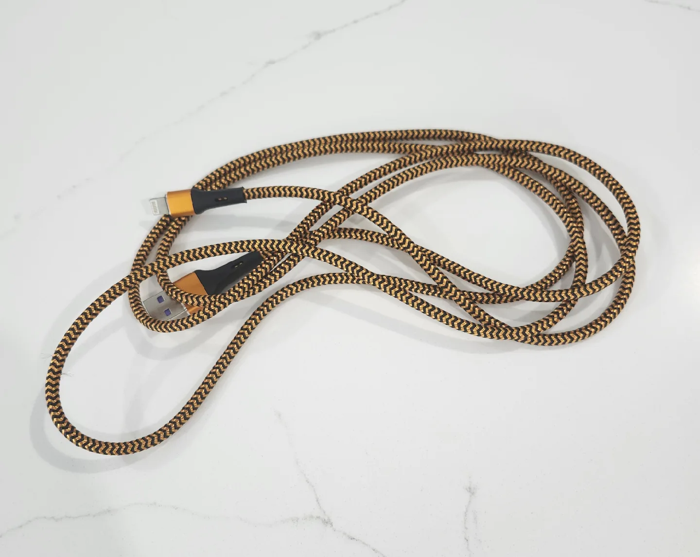 Apple iPhone Xr 64GB White Unlocked image indicator(7)